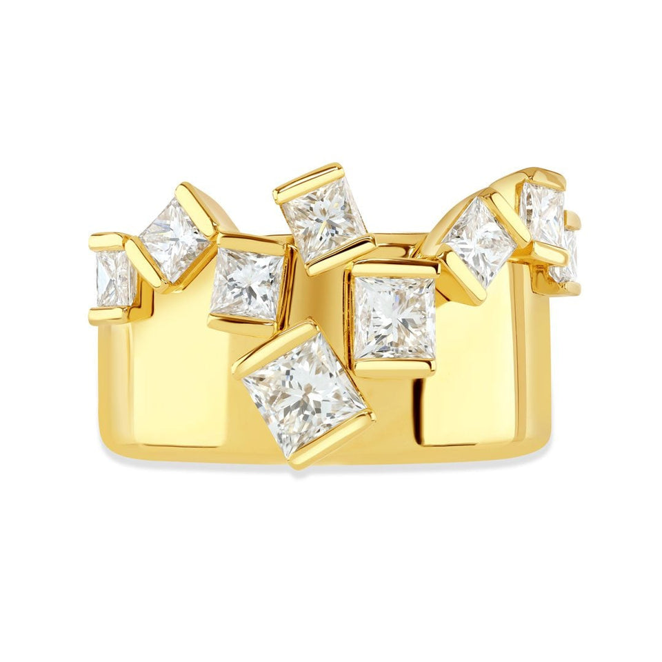 Hopscotch Yellow Gold Princess Cut Diamond Ring at DMR