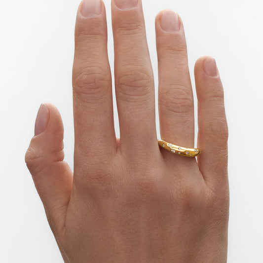 Offspring Yellow Gold & Diamond Ring