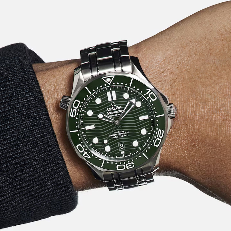 OMEGA Seamaster Diver 300m Steel Chronometer 42mm Watch