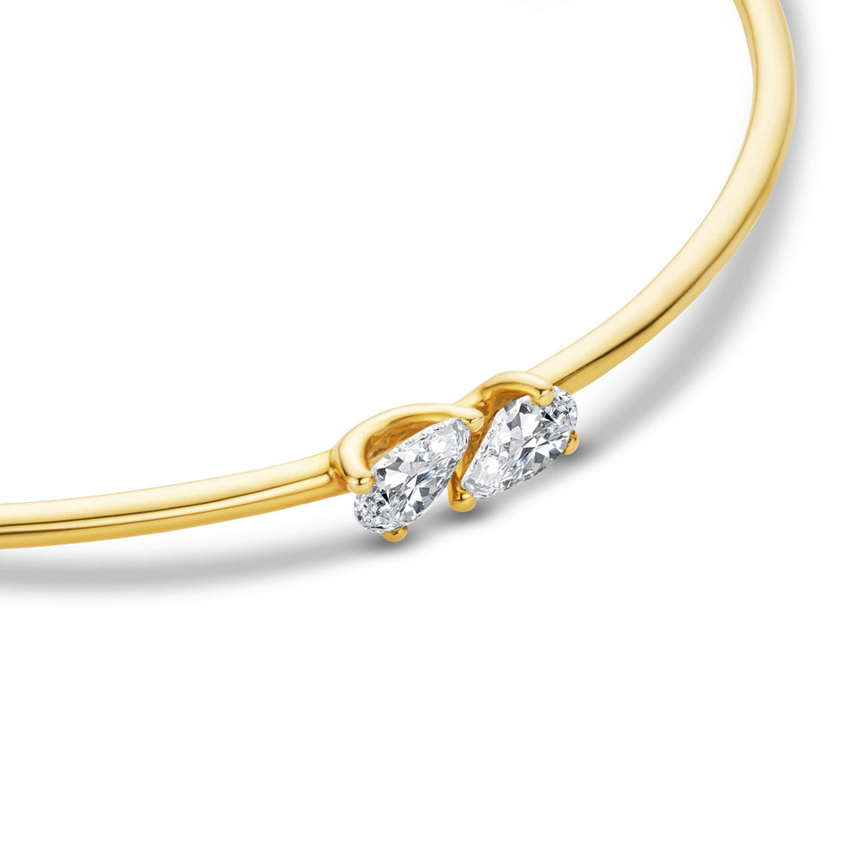 Ditto 18ct Yellow Gold Pear Shape Diamond Bangle