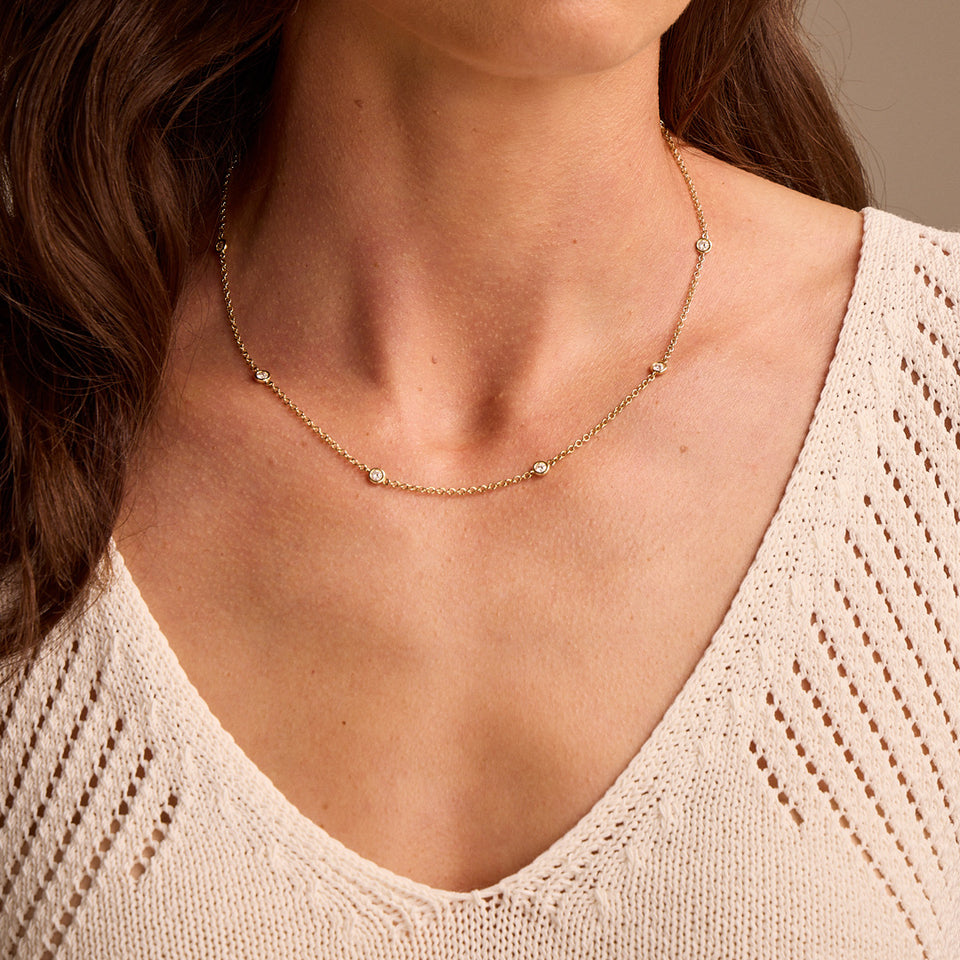 18ct Yellow Gold Spectacle Set Diamond Necklace at David M Robinson