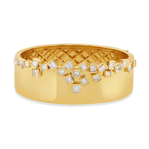 Hopscotch Cascade Yellow Gold Princess Cut Diamond Bangle