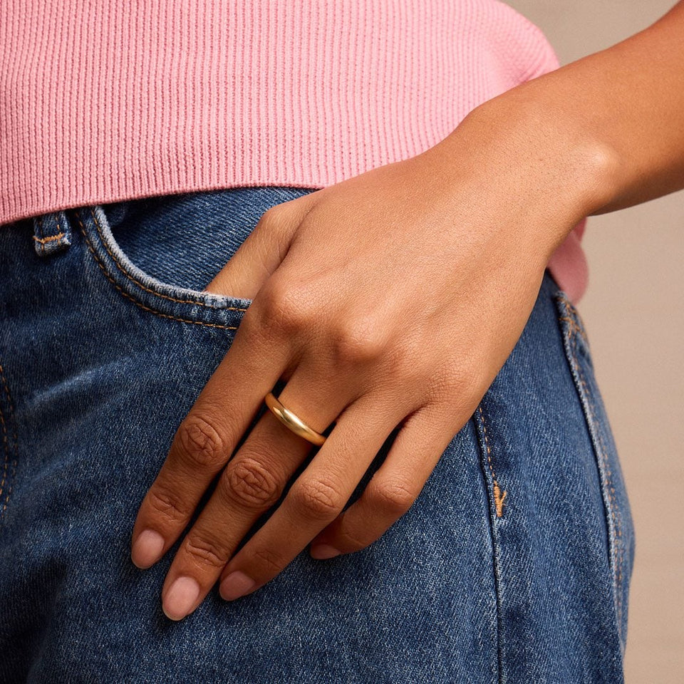 18ct Yellow Gold Ring at DMR