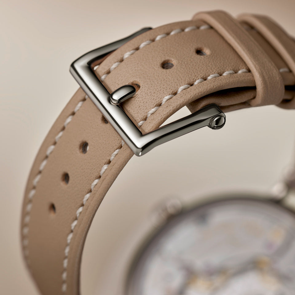 Patek Philippe Calatrava Ref. 7200/50G-001