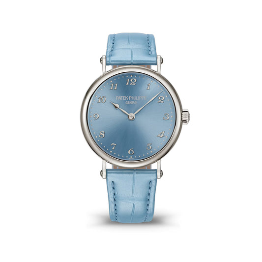Patek Philippe Calatrava 7200/50G-012 at David M Robinson