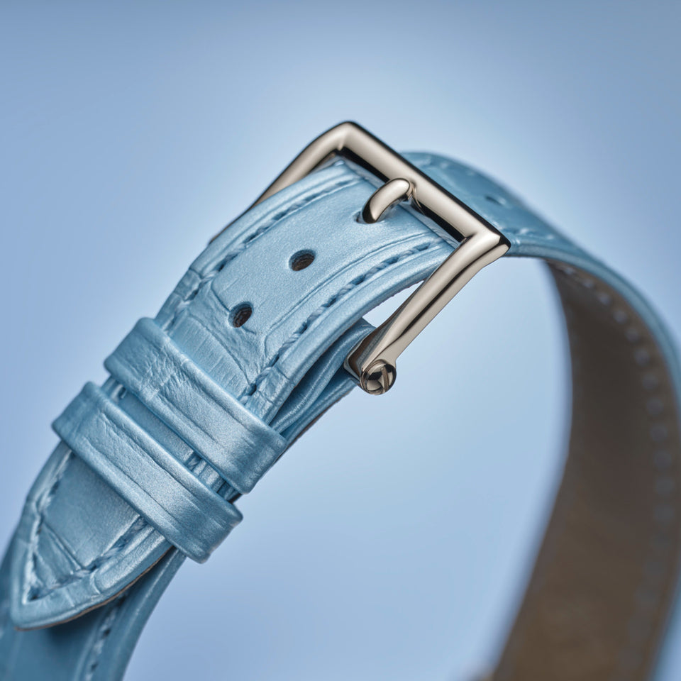 Patek Philippe Calatrava 7200/50G-012 at David M Robinson