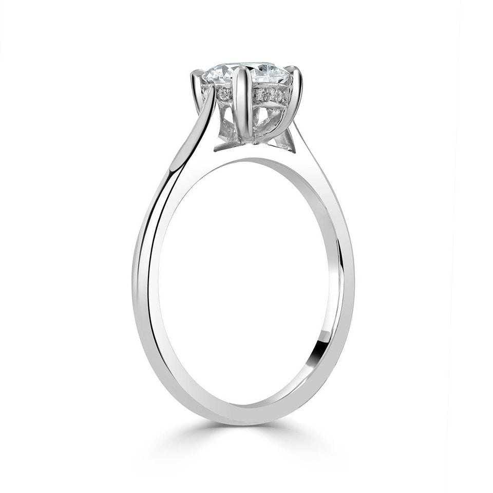 Round Brilliant Cut Platinum Diamond Ring