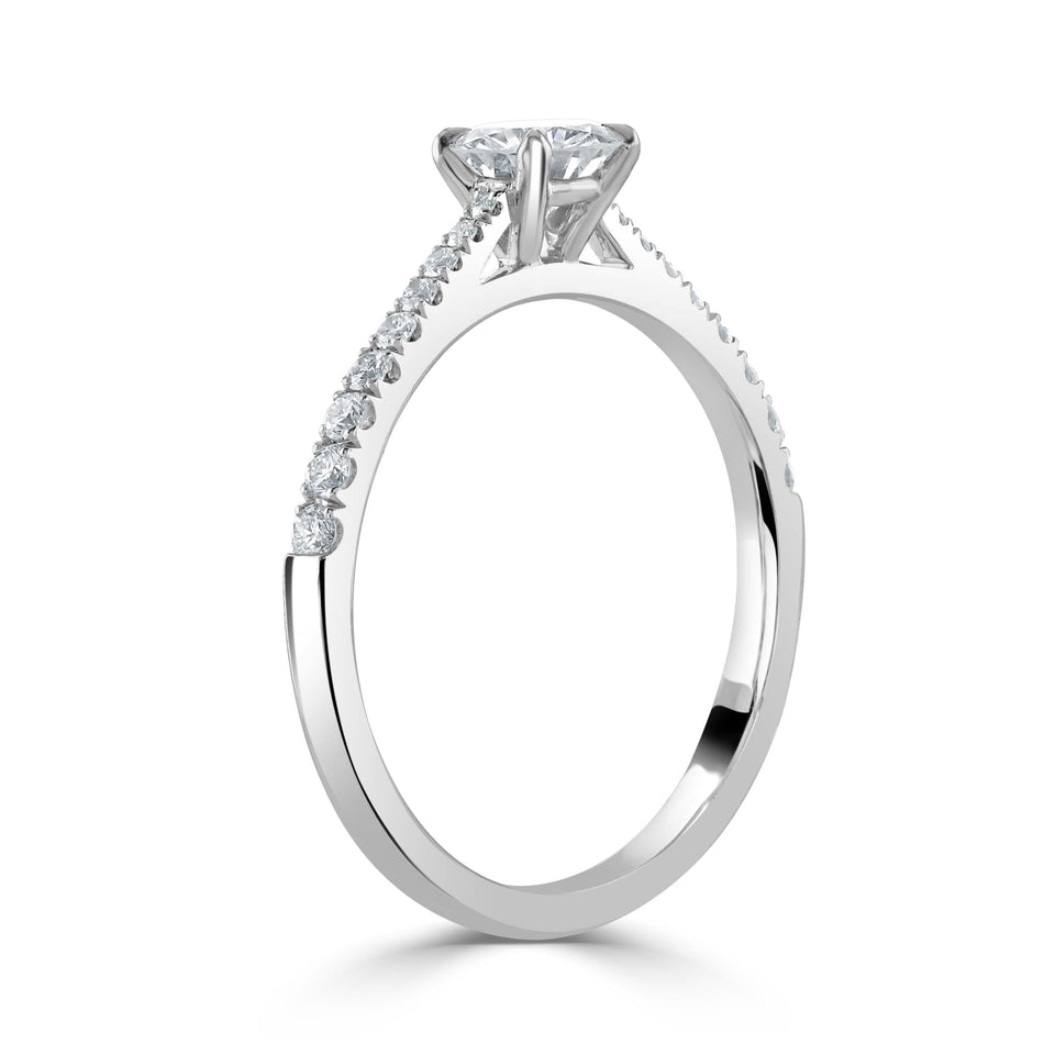 Round Brilliant Cut Platinum Diamond Ring
