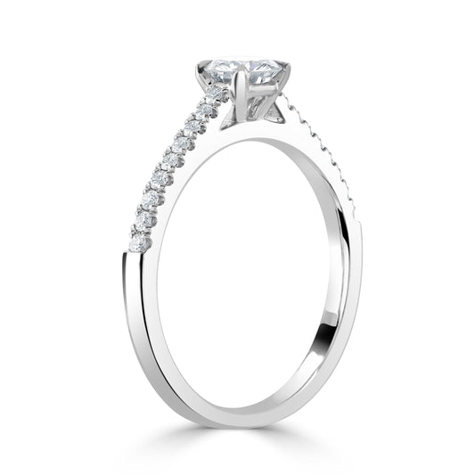 Round Brilliant Cut Platinum Diamond Ring