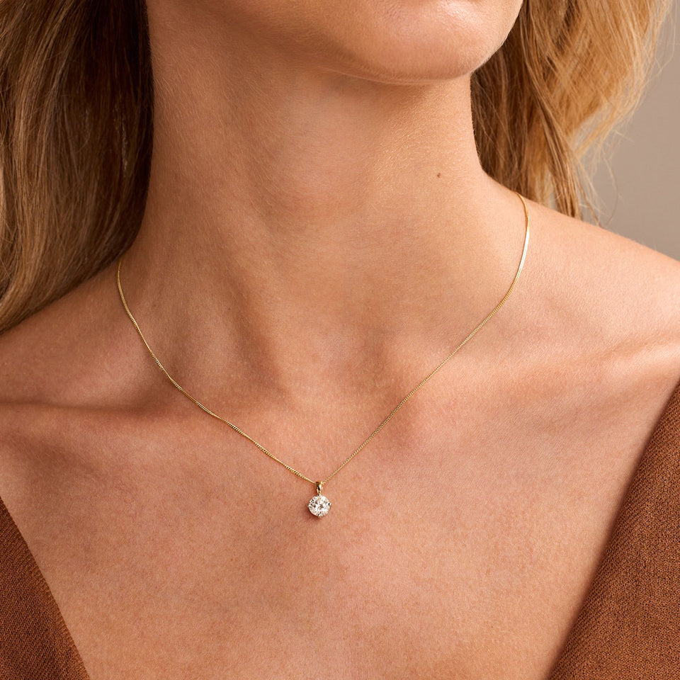 Diamond Classics 18ct Yellow Gold Round Brilliant Cut Diamond Pendant at David M Robinson