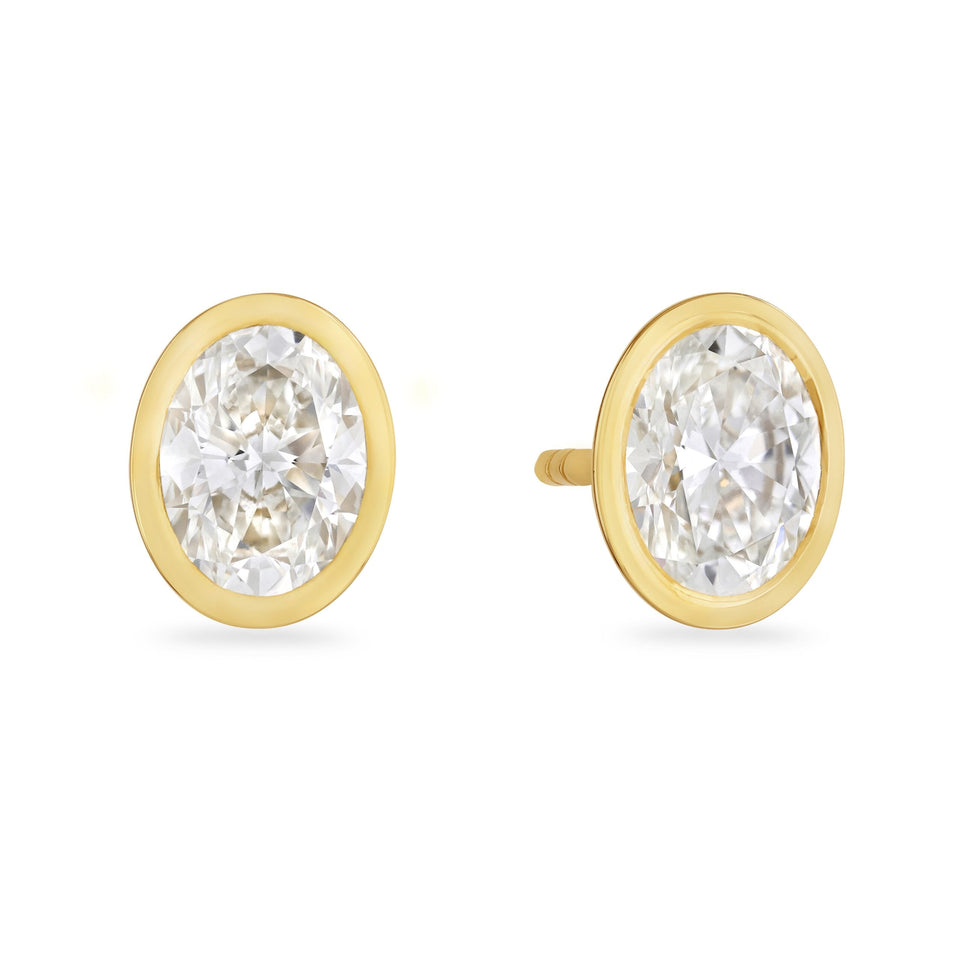 Shop Diamond Stud Earrings at DMR