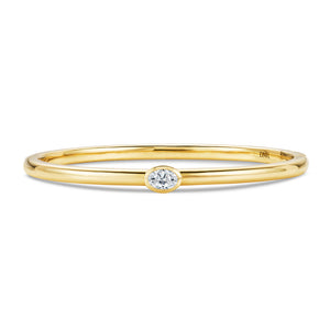 Day Diamonds 18ct Yellow Gold Oval Cut Diamond Solitaire Bangle