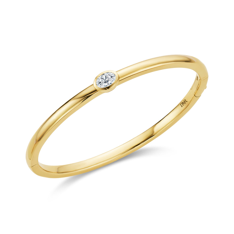 Day Diamonds 18ct Yellow Gold Oval Cut Diamond Solitaire Bangle