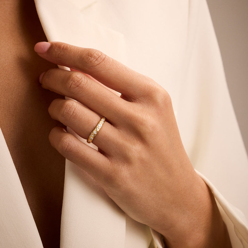 Cloud Nine 18ct Yellow Gold Diamond Ring at David M Robinson