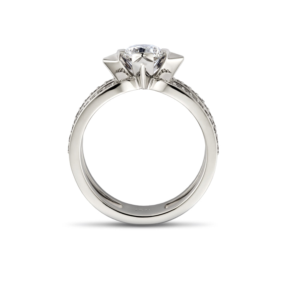 David M Robinson True North 18ct white gold Diamond Shoulder Ring