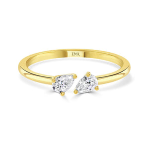 Ditto Yellow Gold Pear Shape Diamond Ring