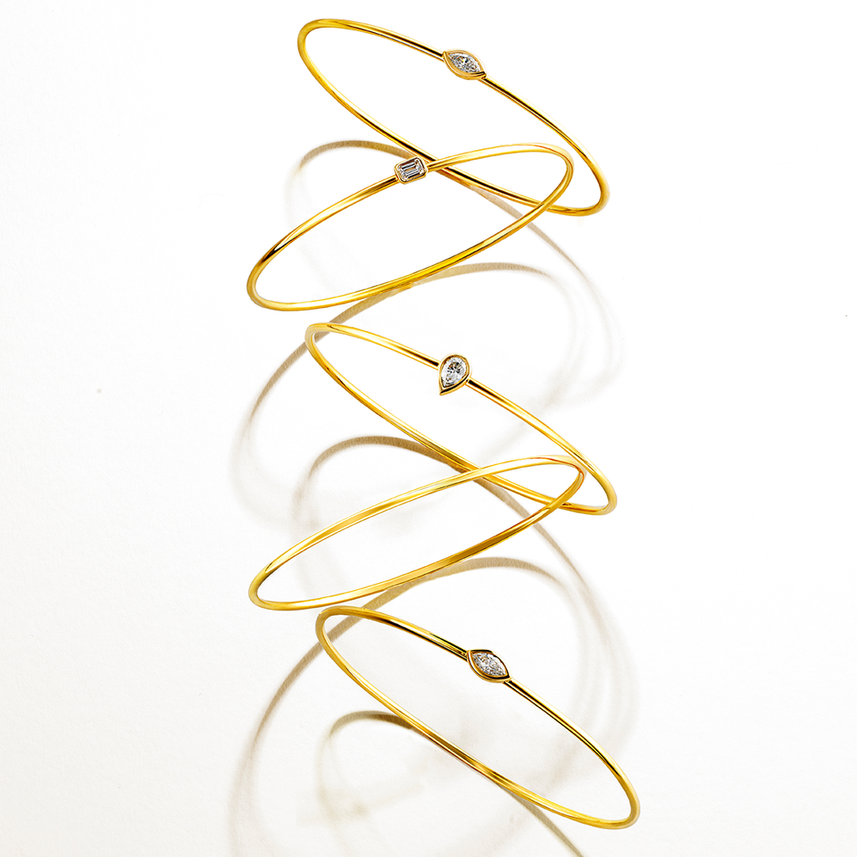 Diamond Classics Yellow Gold Emerald Cut Diamond Bangle