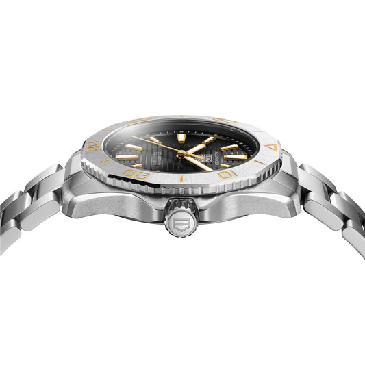 TAG Heuer Aquaracer Professional 200 Solargraph 40mm Watch at David M Robinson