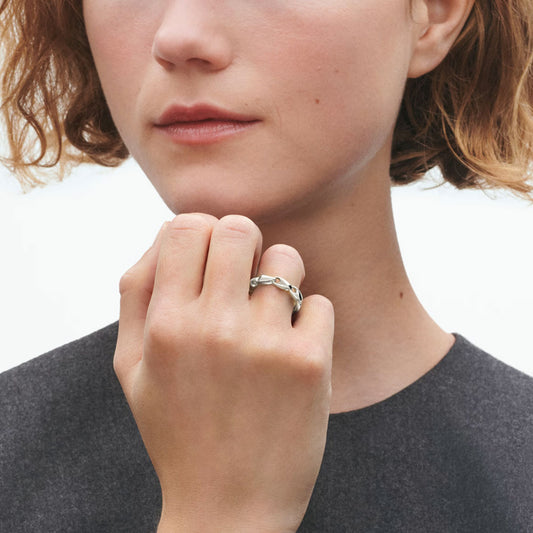 Georg Jensen Reflect Silver Chain Ring at David M Robinson