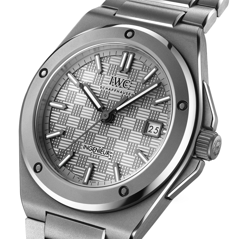 IWC Schaffhausen Ingenieur Automatic 40 IW328904 at David M Robinson