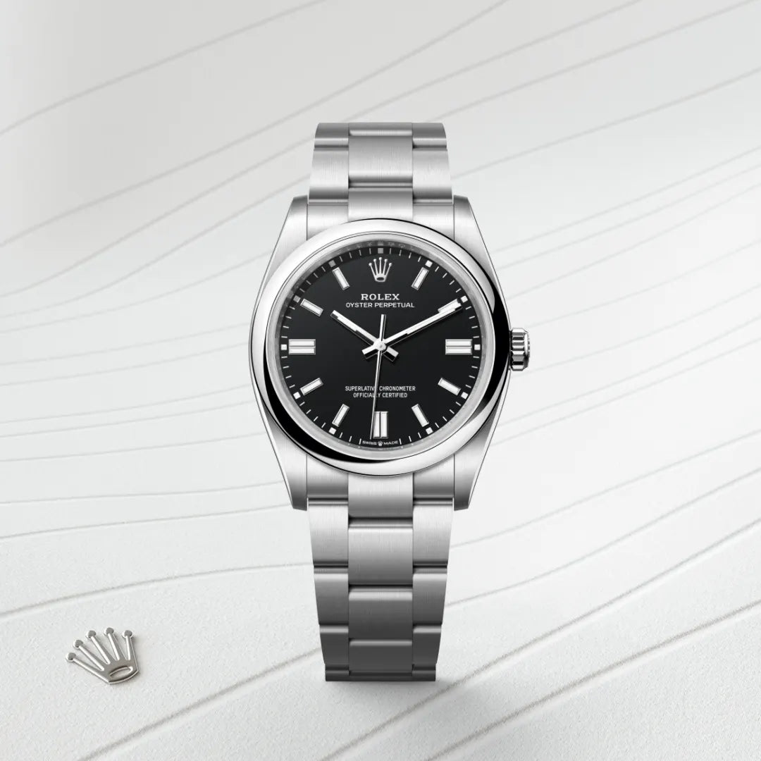 Rolex Oyster Perpetual 36 in Oystersteel with a Black dial, Domed bezel, Oyster, three-piece solid links bracelet