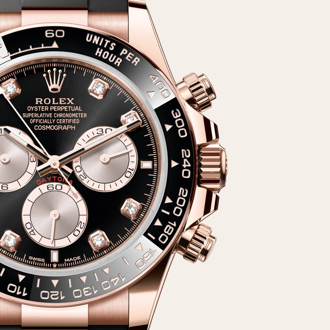 Rolex Cosmograph Daytona in 18 ct Everose gold with a Bright black and Sundust set with diamonds dial, Black monobloc Cerachrom bezel in ceramic with moulded tachymetric scale bezel, Oysterflex bracelet