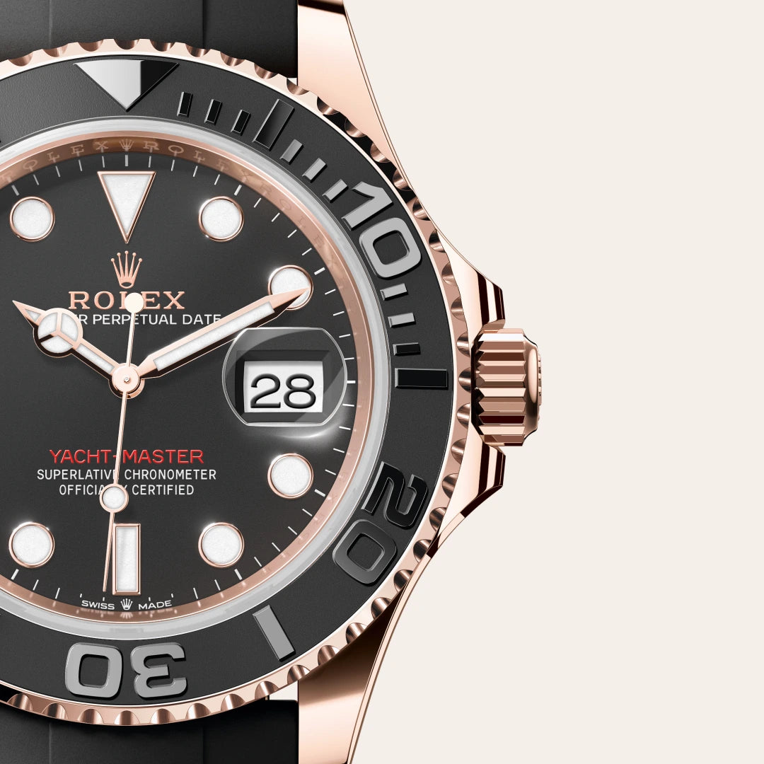 Rolex Yacht-Master 40 in 18 ct Everose gold with a Intense black dial, Bidirectional rotatable 60-minute graduated bezel with matt black Cerachrom insert in ceramic, polished raised numerals and graduations bezel, Oysterflex bracelet