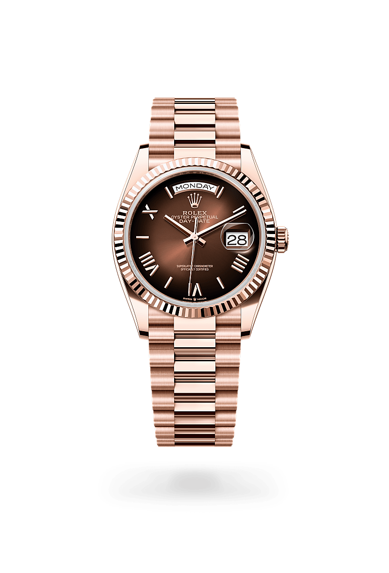 Rolex Day-Date 36 in 18 ct Everose gold with a Brown ombré dial, Fluted bezel, President, semi-circular three-piece links bracelet