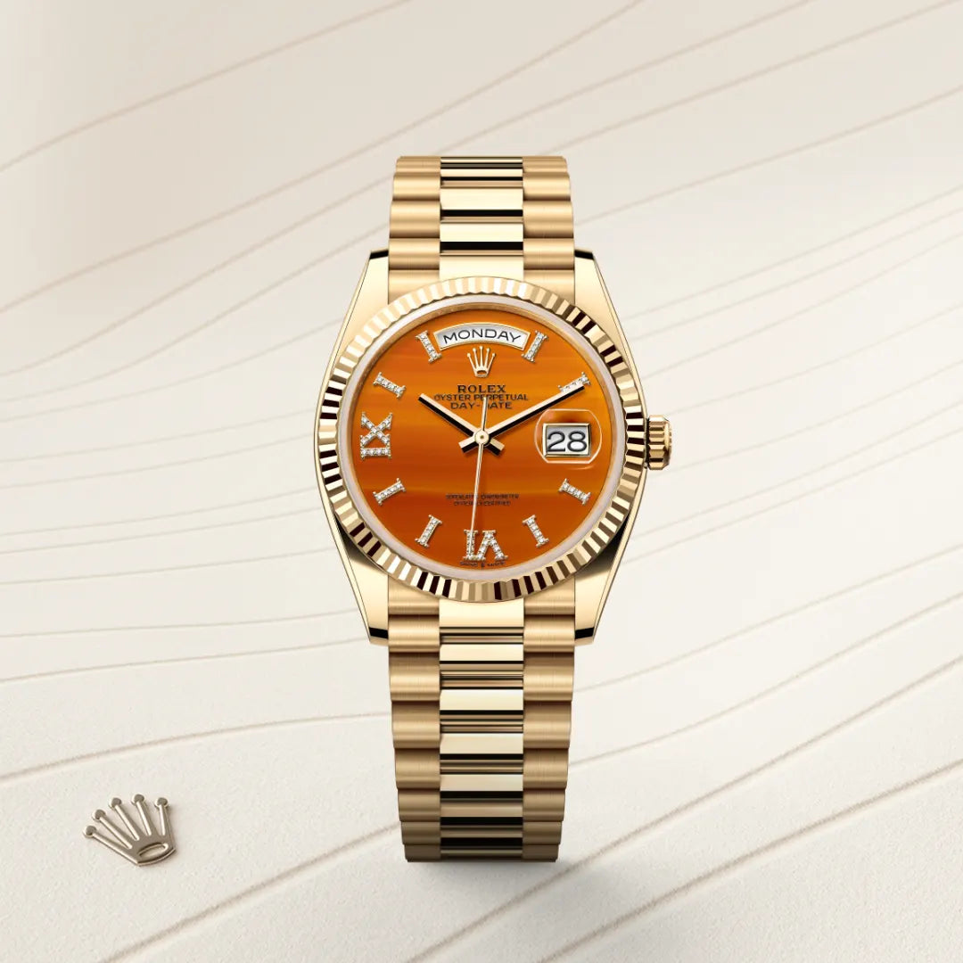 Rolex Day-Date 36 in 18 ct yellow gold with a Carnelian set with diamonds dial, Fluted bezel, President, semi-circular three-piece links bracelet