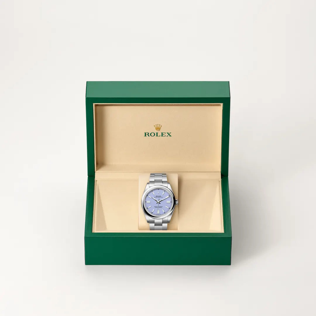 Rolex Oyster Perpetual 41 in Oystersteel with a Lavender dial, Domed bezel, Oyster, three-piece solid links bracelet