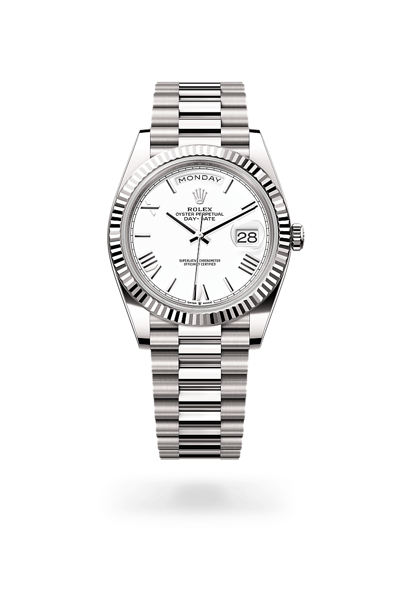 Rolex Day-Date 40 in 18 ct white gold with a White dial, Fluted bezel, President, semi-circular three-piece links bracelet