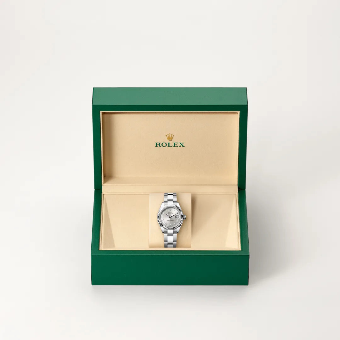 Rolex Lady-Datejust in White Rolesor - combination of Oystersteel and white gold with a Silver dial, Fluted bezel, Oyster, three-piece solid links bracelet