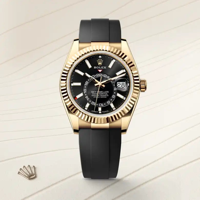 Rolex Sky-Dweller in 18 ct yellow gold with a Bright black dial, Fluted, bidirectional rotatable Rolex Ring Command bezel, Oysterflex bracelet