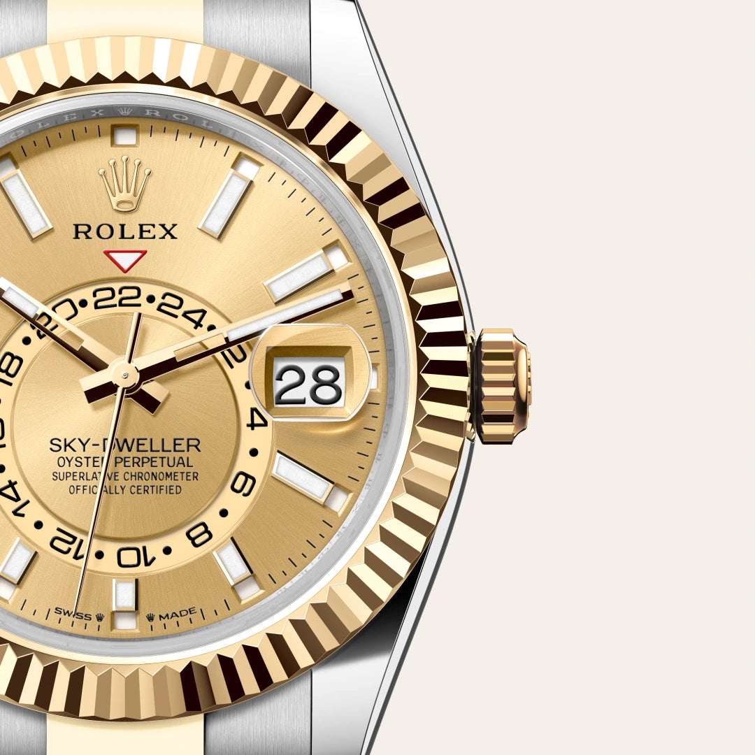 Rolex Sky-Dweller in Yellow Rolesor - combination of Oystersteel and yellow gold with a Champagne-colour dial, Fluted, bidirectional rotatable Rolex Ring Command bezel, Oyster, three-piece solid links bracelet