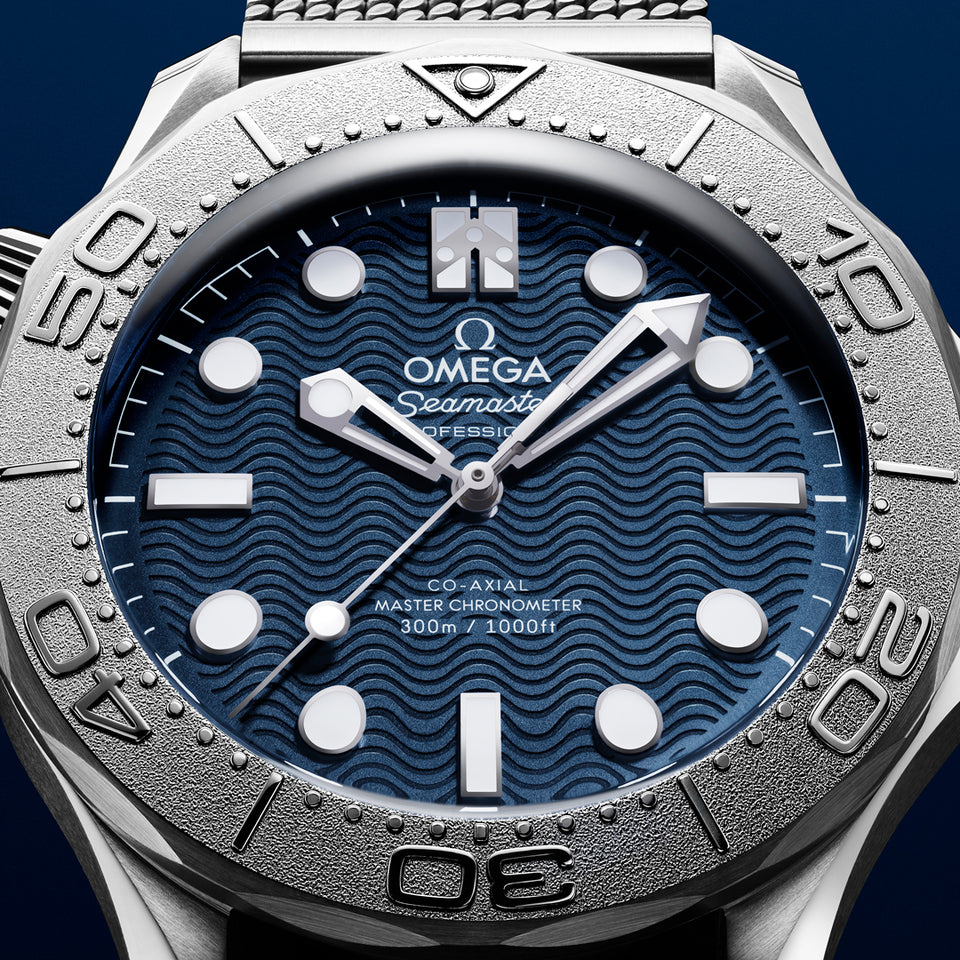 OMEGA Seamaster Diver 300M 42mm James Bond Edition 210.30.42.20.03.004 at David M Robinson