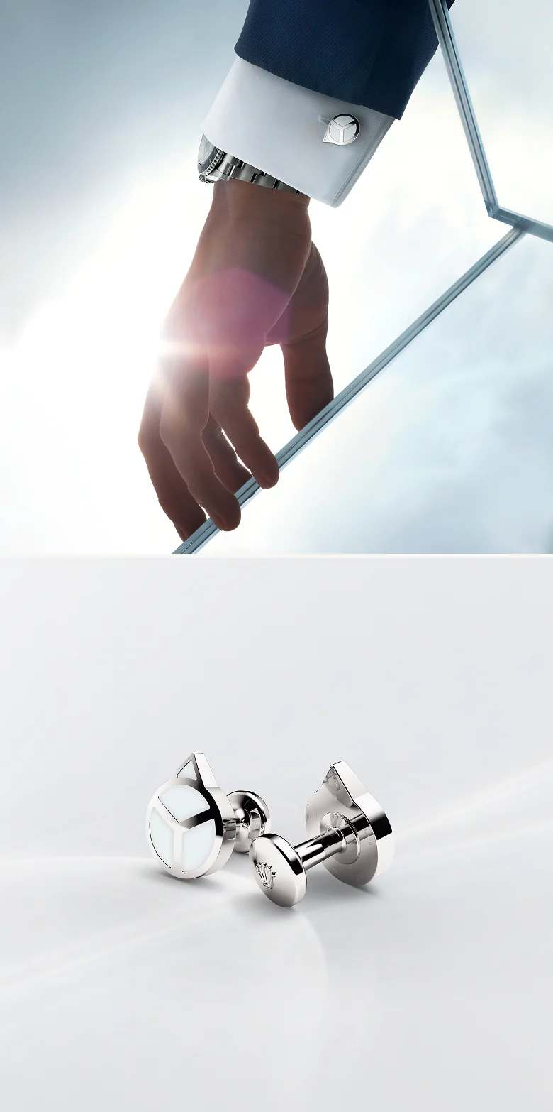 ‘Hand’ cufflinksAlways shining