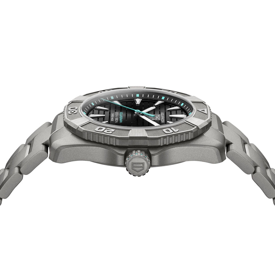 TAG Heuer Aquaracer Professional 200 Solargraph 40mm Watch